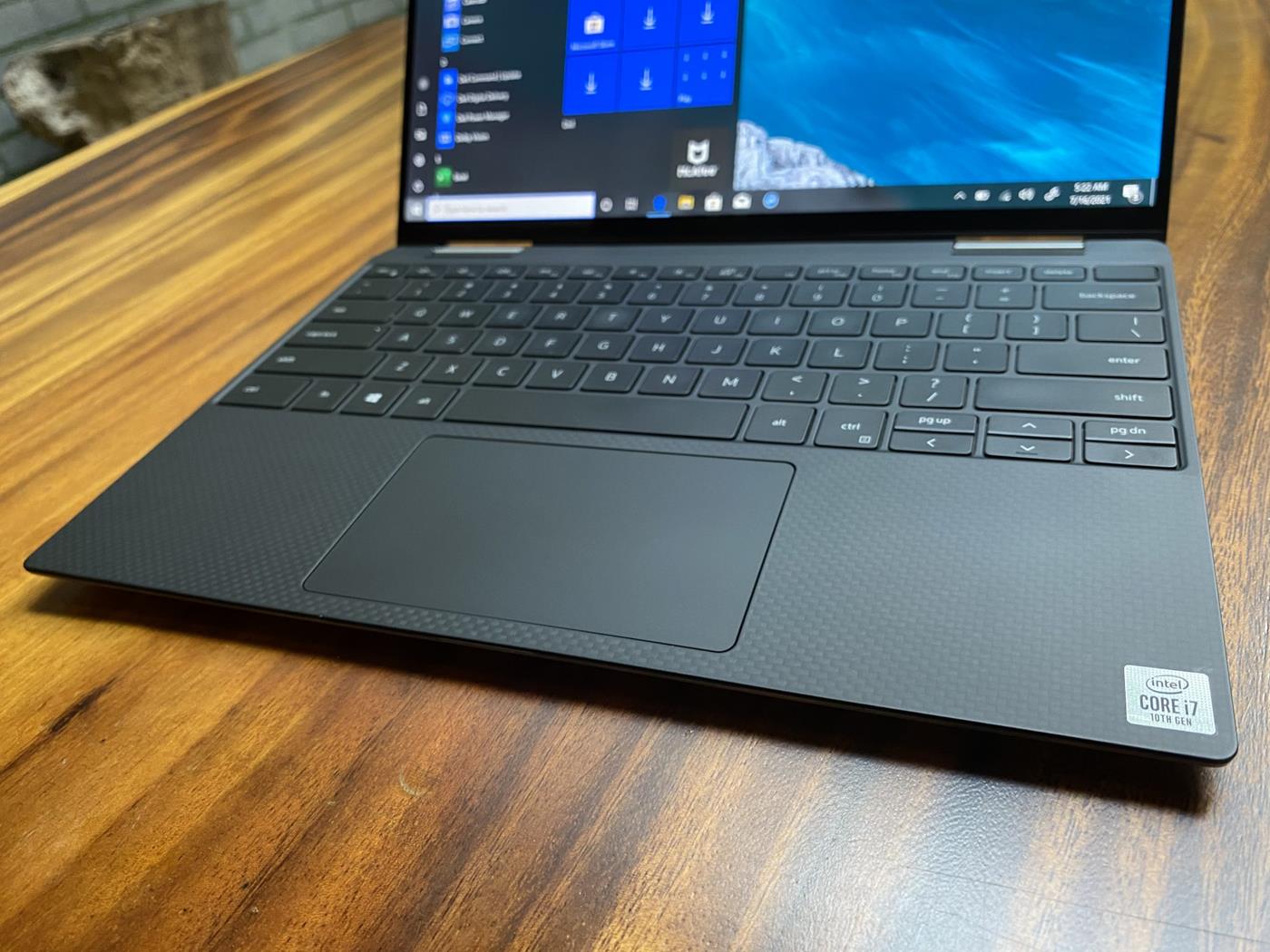 Dell-XPS-7390-2in1-Core-i7-10