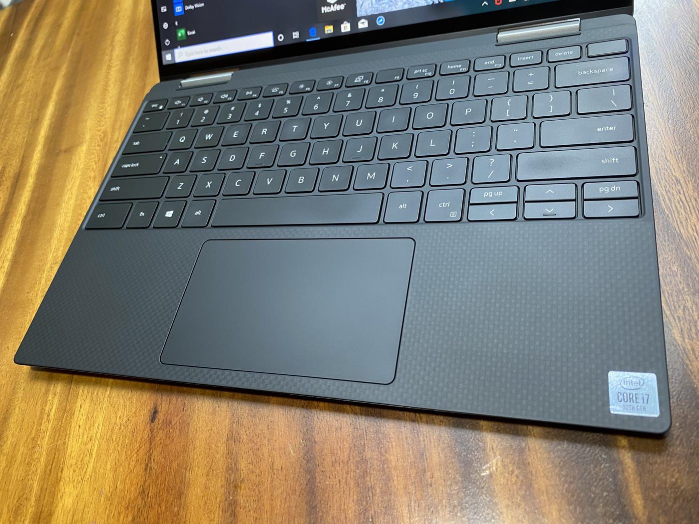 Dell-XPS-7390-2in1-Core-i7-3