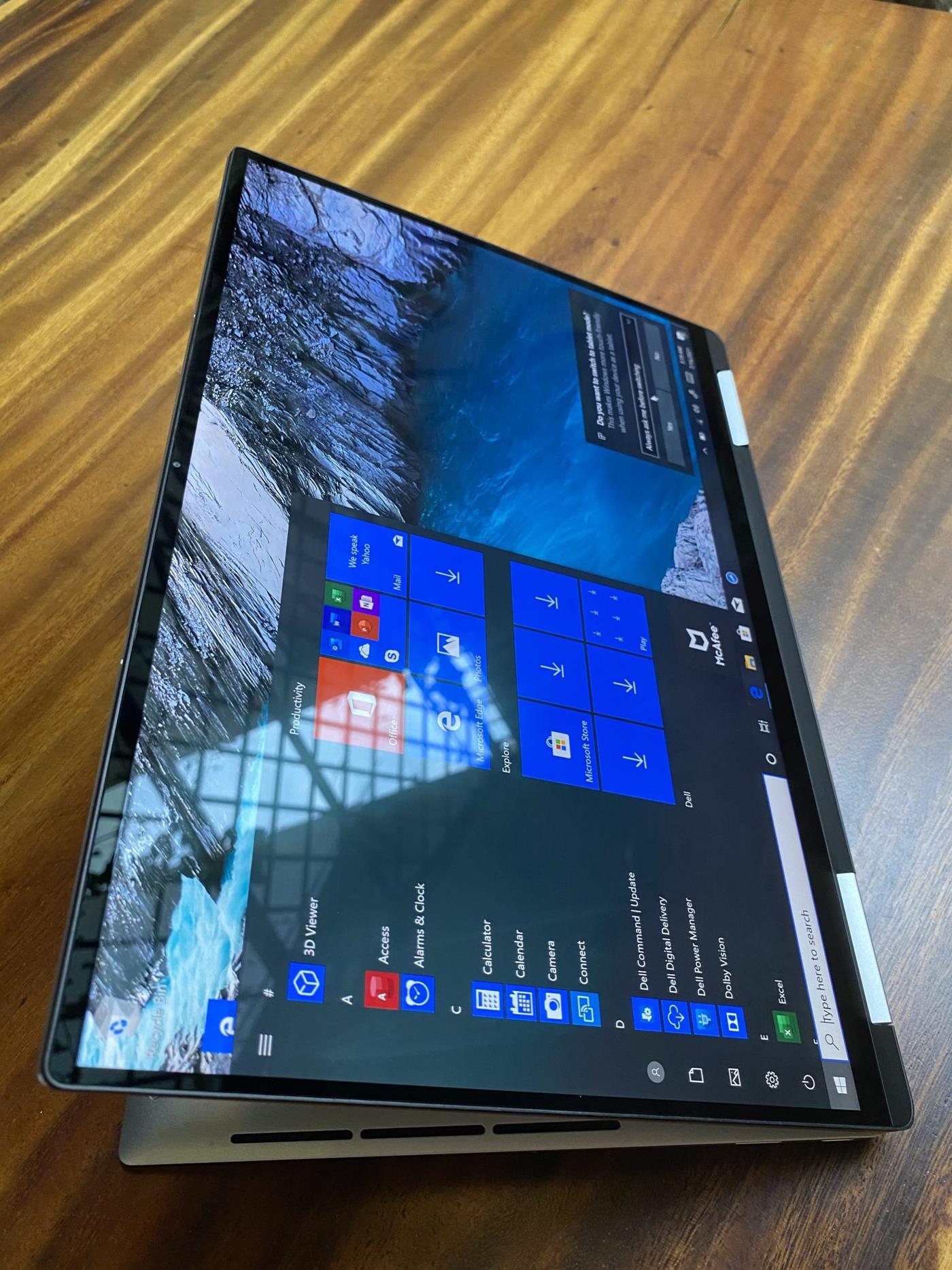 Dell-XPS-7390-2in1-Core-i7-6